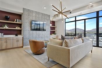 Sky lounge